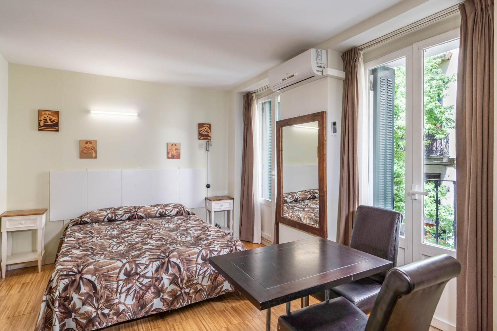 Apartamentos Mayor Centro Madrid Kültér fotó
